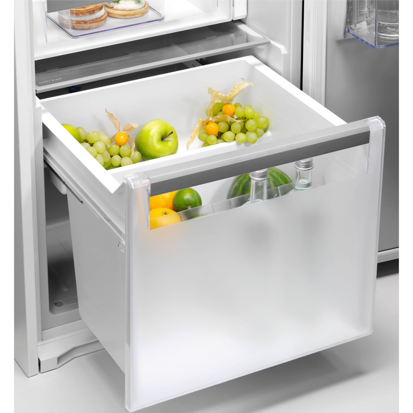 Electrolux 310 L Built-in Refrigerator LRD6DC18R9